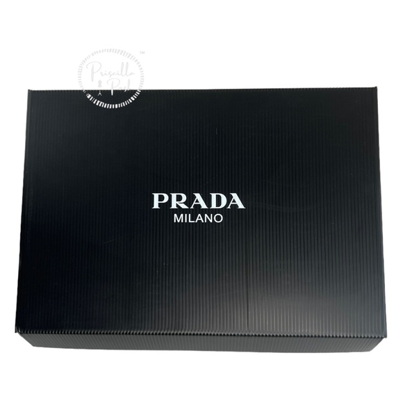 NWB Prada
Double Wheel low-top sneakers 38.5 Black White Platform Sole Logo - Picture 13 of 13